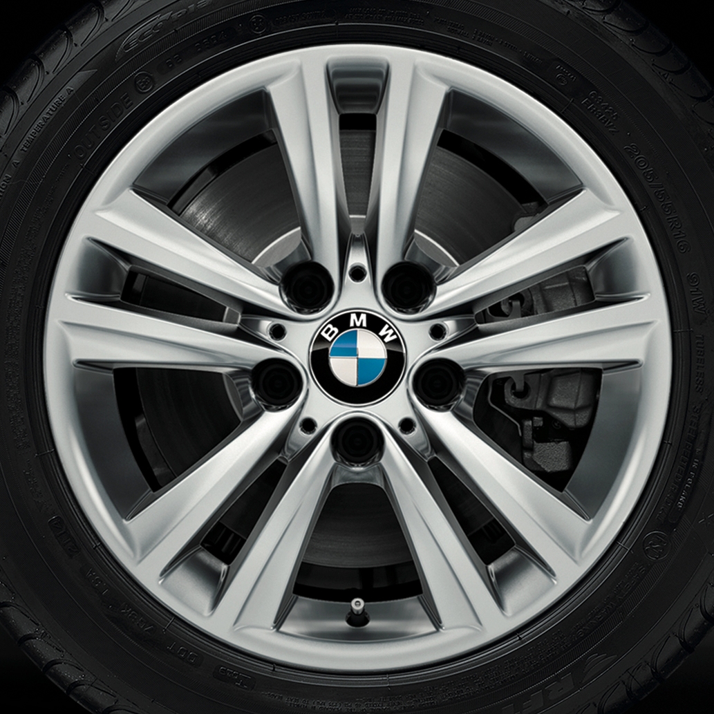 BMW 3er F30 F31 4er F32 F33 F36 Winter Komplettradsatz V-Speiche Reflexsilber 658 R16